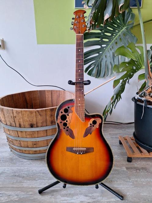 Ovation model gitaar, Muziek en Instrumenten, Snaarinstrumenten | Overige, Gebruikt, Overige typen, Ophalen