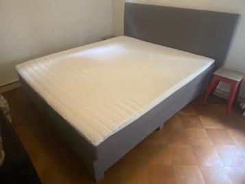 Boxspring 2x 90x200 beschikbaar voor biedingen