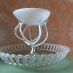 Glazen schotels op siervoet en glazen dienblad, Antiek en Kunst, Antiek | Glas en Kristal, Ophalen