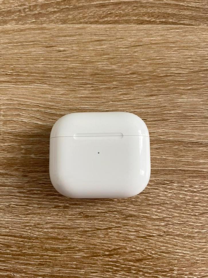 Air Pods 3 met MagSafe case, Telecommunicatie, Mobiele telefoons | Oordopjes, Zo goed als nieuw, Ophalen of Verzenden