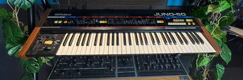 Juno 60 incl kenton midi. Gebruikte conditie, Muziek en Instrumenten, Synthesizers, Gebruikt, 61 toetsen, Roland, Met midi-aansluiting