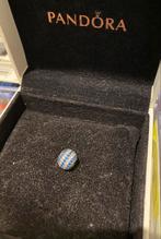 Pandora Bedel Blauw Wit Stenen, Pandora, Ophalen of Verzenden, Zo goed als nieuw, 1 bedel