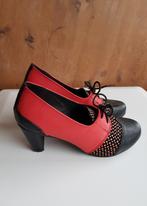 Rode Banned Nita oxford pumps vintage look maat 39, Kleding | Dames, Ophalen of Verzenden, Zo goed als nieuw, Banned, Rood