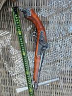 Decoratie musket pistool, Ophalen of Verzenden, Landmacht, Nederland