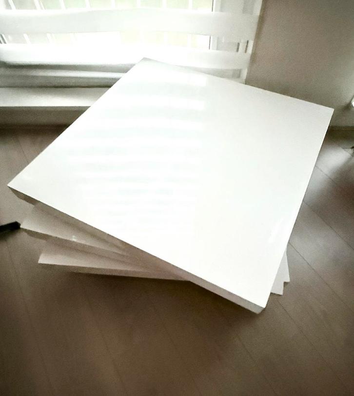 Draaibare witte salon tafel glanzend, Huis en Inrichting, Tafels | Salontafels, Zo goed als nieuw, Minder dan 50 cm, 50 tot 100 cm