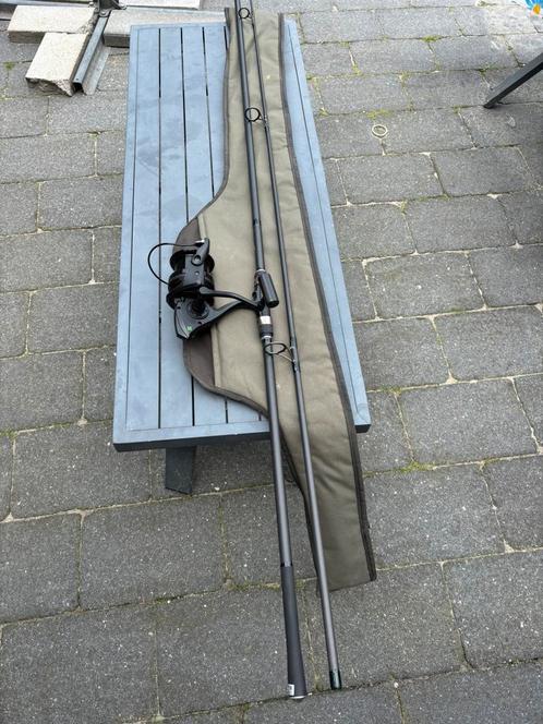 Jrc extreme shuttle spod 5lbs 12ft spodhengel + sonik molen, Watersport en Boten, Hengelsport | Karpervissen, Gebruikt, Werphengel