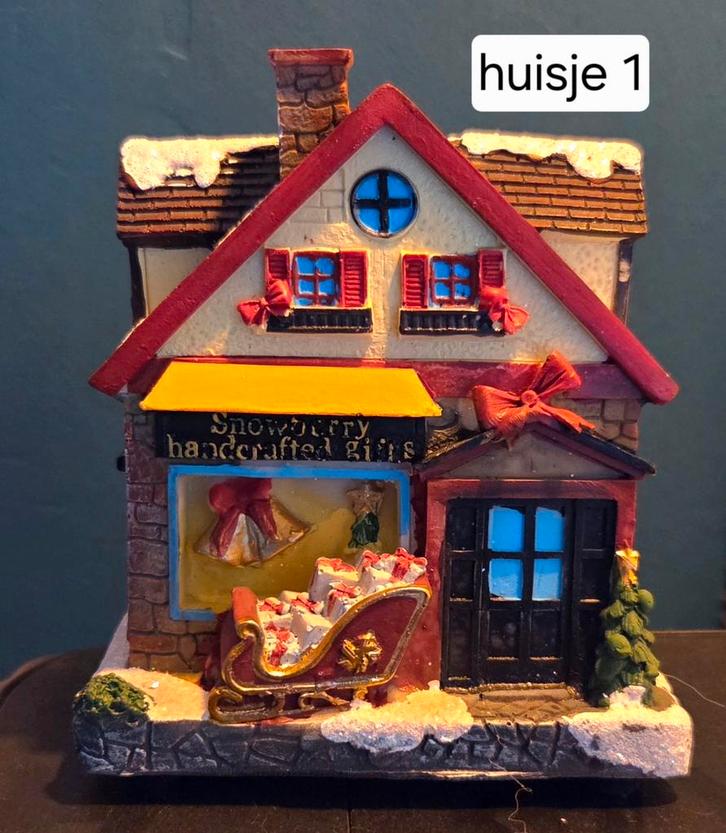 Diverse kersthuisjes, kerstdorp benodigdheden, Diversen, Kerst, Gebruikt, Ophalen of Verzenden