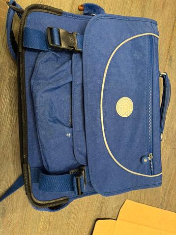 Kipling preppy aktetas/rugtas beschikbaar voor biedingen