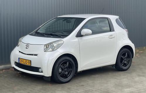 Toyota IQ 1.0 VVTi Comfort, Auto's, Toyota, Bedrijf, IQ, Benzine, Euro 4, A, Coupé, Handgeschakeld, Wit, Gebruikt