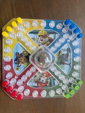 Paw Patrol Mens erger je niet met klikdobbelsteen beschikbaar voor biedingen
