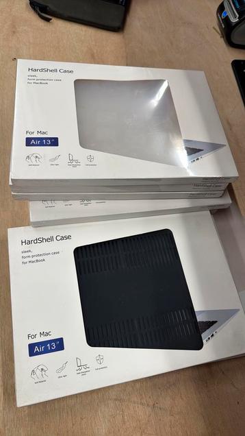 Partij 8x Macbook Air Hardshell Case Transparant / Zwart beschikbaar voor biedingen