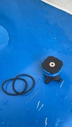 Quad lock, Ophalen, Nieuw