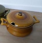 Vintage dekschaal, Goedewaagen Holland, okergeel, Huis en Inrichting, Keuken | Servies, Ophalen of Verzenden, Overige stijlen