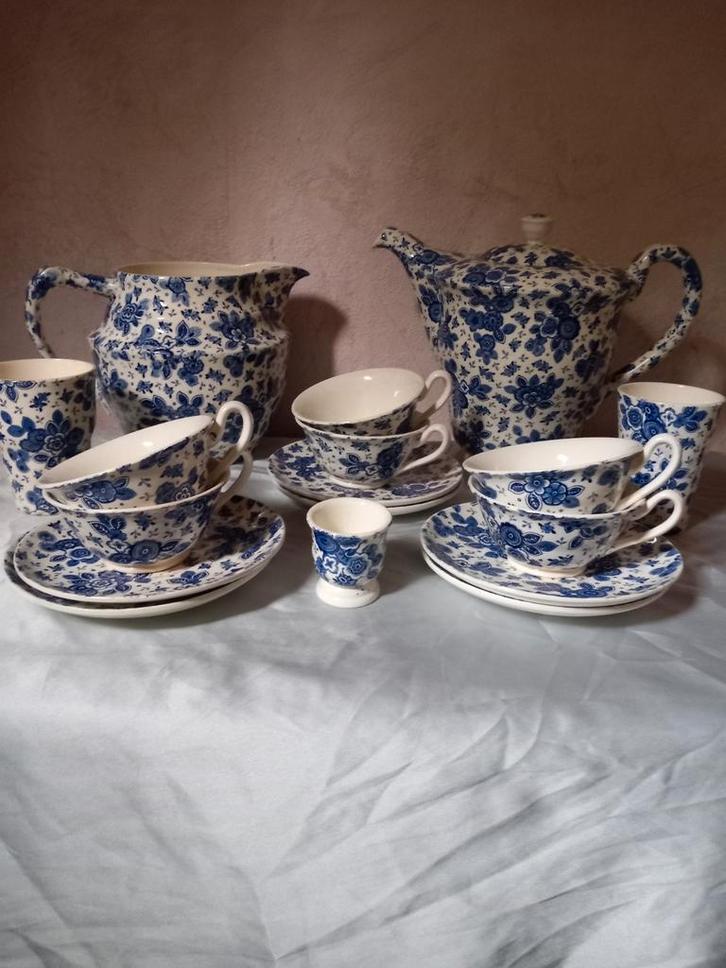 Societe ceramique Maastricht Beatrix servies 1938, Antiek en Kunst, Antiek | Servies compleet, Ophalen of Verzenden