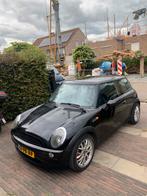 Mini 1.6 16V ONE 2002 Zwart, Auto's, Voorwielaandrijving, 15 km/l, 4 cilinders, 4 stoelen