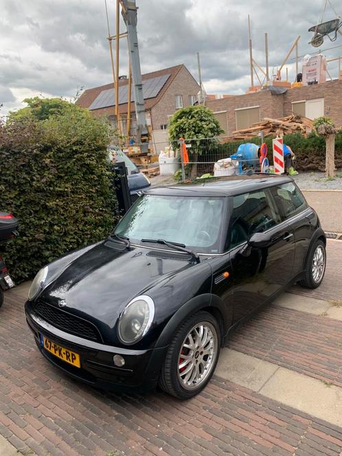 Mini 1.6 16V ONE 2002 Zwart, Auto's, Mini, Particulier, Benzine, C, Hatchback, Handgeschakeld, Geïmporteerd, Zwart, Voorwielaandrijving