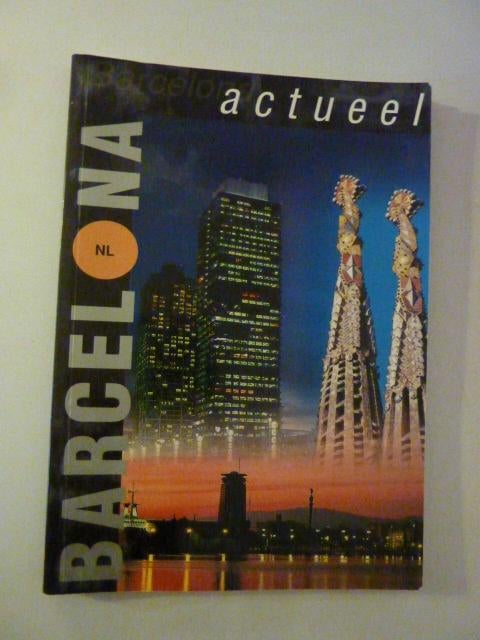 Actueel - Barcelona, Ophalen of Verzenden, Zo goed als nieuw