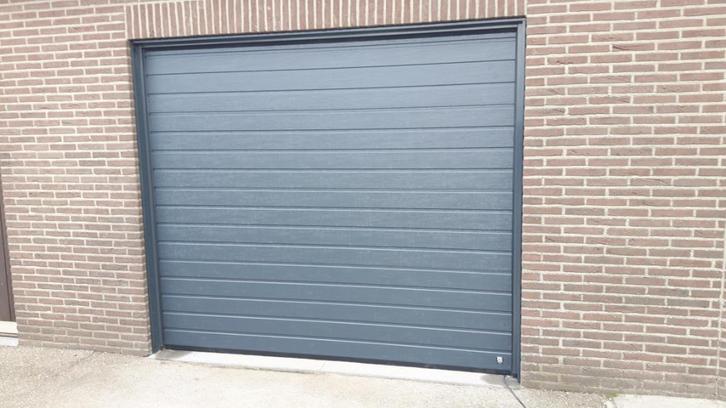Garagedeur, Doe-het-zelf en Verbouw, Kozijnen en Schuifpuien, Nieuw, Overige typen, Metaal, 225 cm of meer, 225 cm of meer, Ophalen of Verzenden