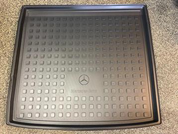 Nieuwe kofferbakmat rubber voor Mercedes-Benz GLE W167/C167 beschikbaar voor biedingen