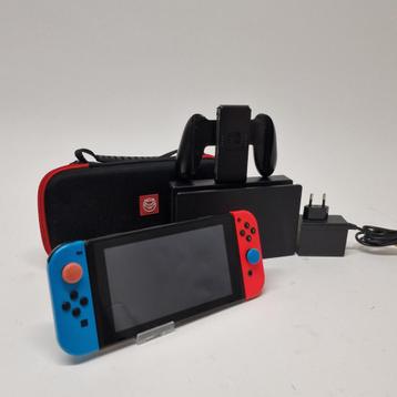 Nintendo Switch V1 Rood/Blauw 32gb | Incl garantie beschikbaar voor biedingen
