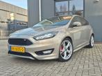 Ford Focus 1.0 ST Line |Camera| Navi |Parkassist|, Auto's, Zwart, Metallic lak, Origineel Nederlands, 3 cilinders