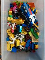 Kist met Lego incl trein, Kinderen en Baby's, Speelgoed | Bouwstenen, Ophalen of Verzenden, Zo goed als nieuw