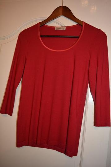 Uta Raasch, mooi donker rood shirt, maat 40/42 beschikbaar voor biedingen