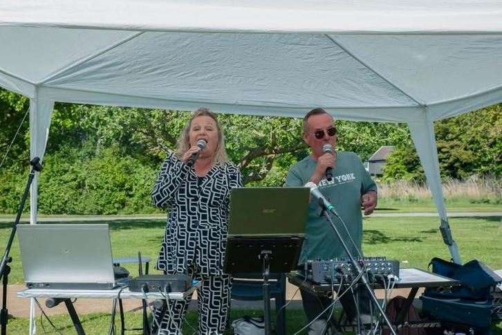 Duo Gezellig, Diensten en Vakmensen, Muzikanten, Artiesten en Dj's, Solo-artiest, Overige artiesten