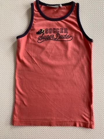 Singlet shirtje van New Basic, maat 116 / 122 NIEUW (N549) beschikbaar voor biedingen