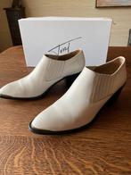 Schoenlaarsjes wit maat 40 van Toral nieuw!!!, Kleding | Dames, Schoenen, Wit, Lage of Enkellaarzen, Nieuw, Ophalen of Verzenden