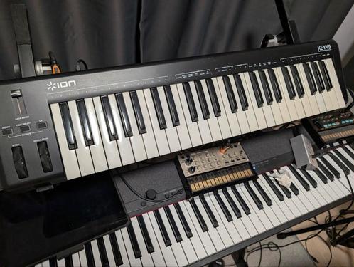 ION Key 49 USB MIDI keyboard, Muziek en Instrumenten, Midi-apparatuur, Zo goed als nieuw, Ophalen of Verzenden