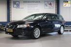 Volvo V70 2.0 Summum / VOLVO ONDERHOUDEN + NAP + KEURIGE AUT, Auto's, Gebruikt, Blauw, Traction-control, Handgeschakeld