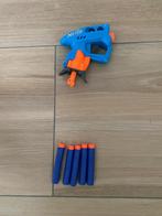Neef gun met pijltjes, Ophalen of Verzenden, Zo goed als nieuw
