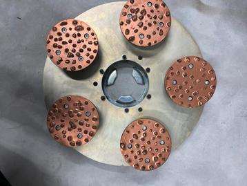 Multidisc voor columbus en jansser vloetschuurmachine beschikbaar voor biedingen