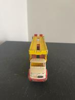 Corgi juniors Mercedes Benz transporter, Hobby en Vrije tijd, Modelauto's | Overige schalen, Ophalen of Verzenden, Bus of Vrachtwagen