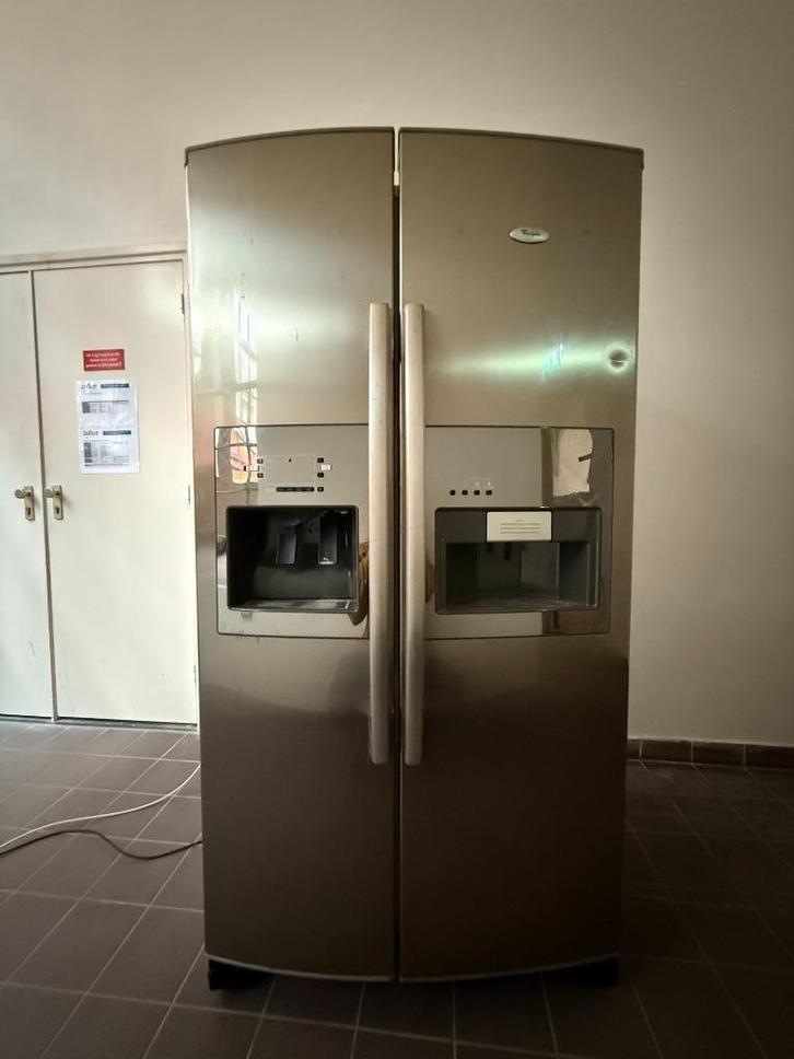 WHIRLPOOL AMERIKAANSE KOEL/VRIES KAST+KOFFIEMACHINE, Witgoed en Apparatuur, Koelkasten en IJskasten, Gebruikt, Met aparte vriezer