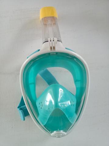 Snorkelset met duikbril en zwemflippers (maat 38-41) beschikbaar voor biedingen