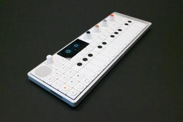 Teenage Engineering OP-1 Field synthesizer beschikbaar voor biedingen