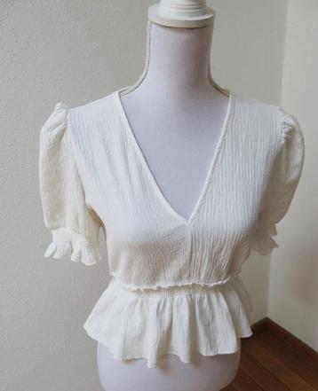 J67 PULL & BEAR korte blouse top ivoor wit S 36	 beschikbaar voor biedingen