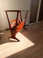 Bijzettafel met lectuurbak, Huis en Inrichting, Ophalen