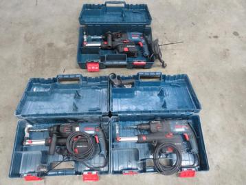 Bosch Blauw GBH2-23REA SDS+ Boorhamer Met Afzuiging Koffer beschikbaar voor biedingen