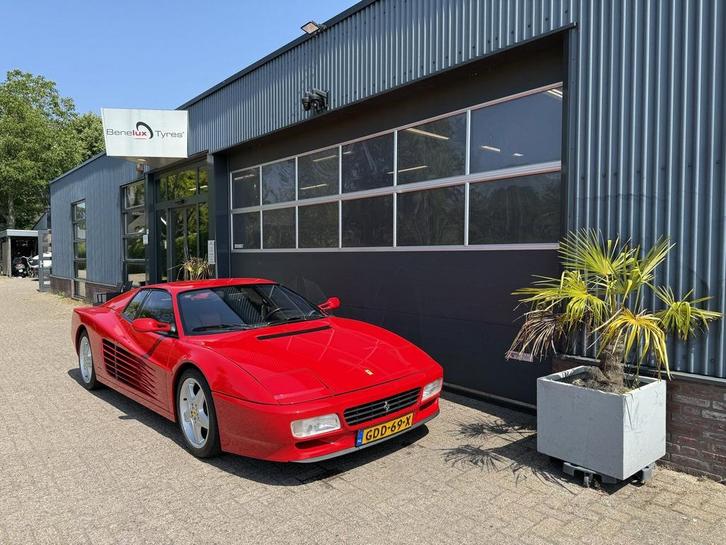 Ferrari 512 512TR TR coupe Testarossa rood, Auto's, Ferrari, Bedrijf, 512 TR, Centrale vergrendeling, Lederen bekleding, Lichtmetalen velgen
