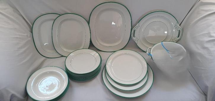 Petrus Regout antieke serviesdelen groen filetrand, Antiek en Kunst, Antiek | Servies los, Ophalen of Verzenden