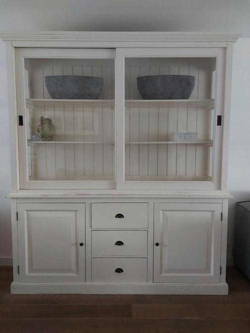 Witte buffetkast, Huis en Inrichting, Kasten | Buffetkasten, Zo goed als nieuw, 200 cm of meer, 50 tot 75 cm, Ophalen