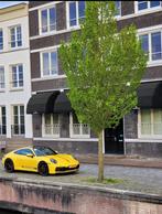 parkeerplaats in woonwijk achter hek te koop, Huizen en Kamers, Garages en Parkeerplaatsen, Utrecht-stad