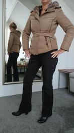 Zara Winterjas Maat 40/42 met Capuchon, Zara, Ophalen of Verzenden