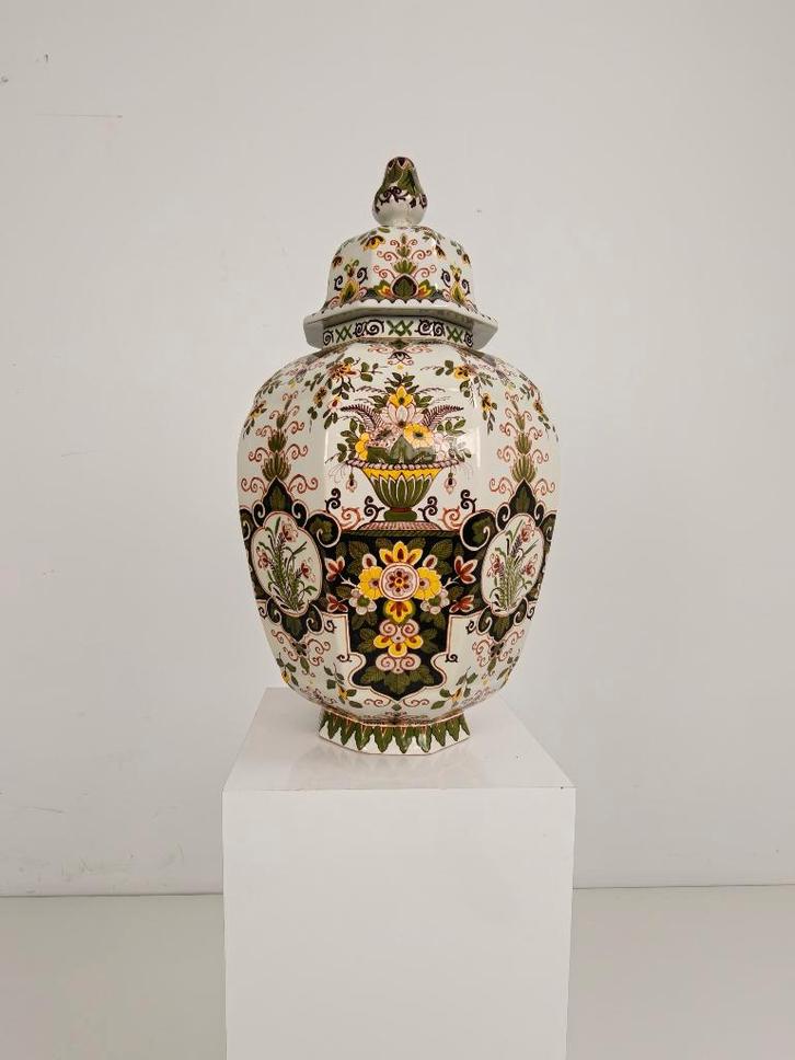 Makkum Tichelaar dekselpot, handgeschilderd porselein – NL, Antiek en Kunst, Antiek | Woonaccessoires, Ophalen