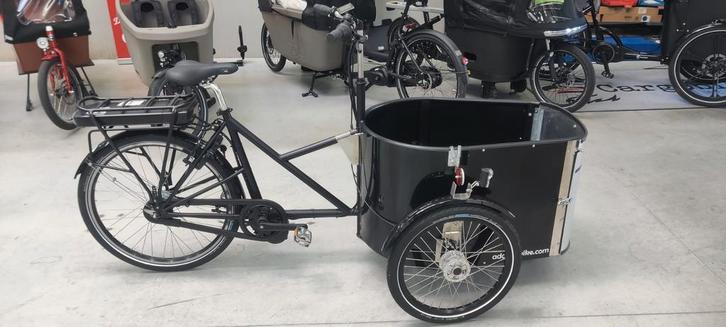Nihola Dog Elektrische Bakfiets - Nieuwstaat!, Fietsen en Brommers, Fietsen | Bakfietsen, Nieuw, Overige merken, 3 kinderen, Elektrisch