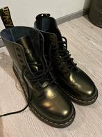 Dr martens pascal in nieuwstaat maat 40, Kleding | Dames, Schoenen, Ophalen, Zo goed als nieuw, Groen