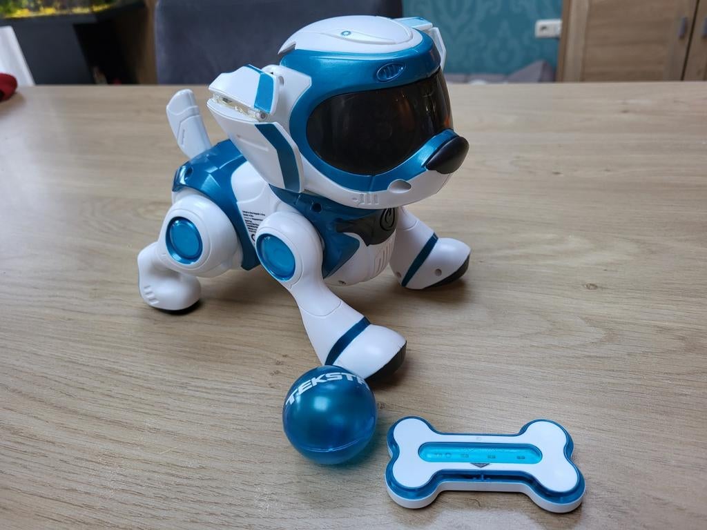 Teksta robot puppy, Ophalen of Verzenden, Gebruikt